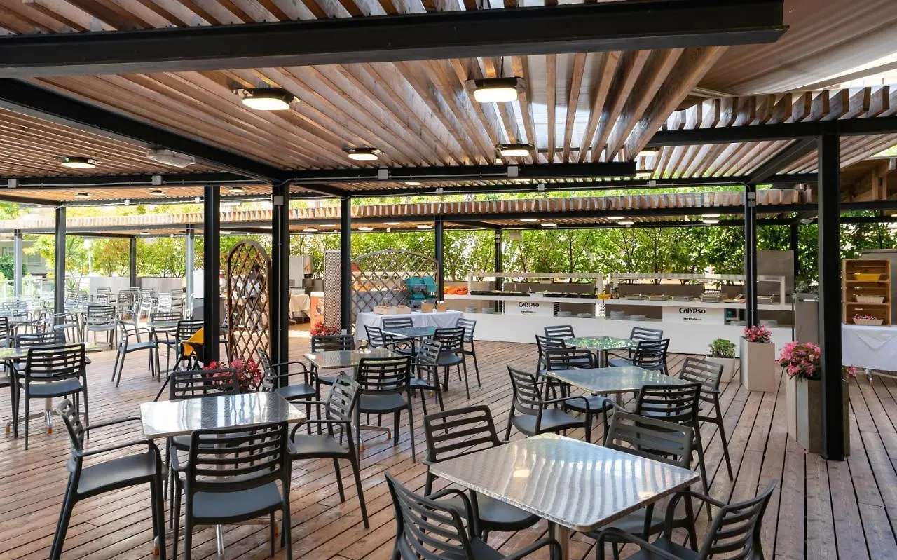 ****  Medplaya Hotel Calypso Salou Spain